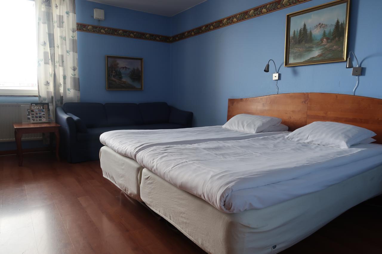 Hotel Aveny Bed & Breakfast イェブレ エクステリア 写真