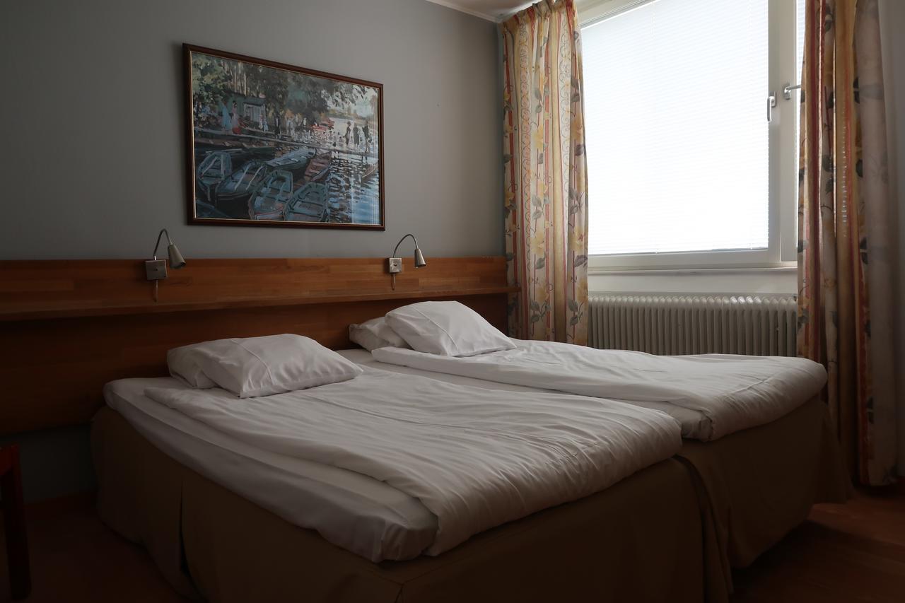 Hotel Aveny Bed & Breakfast イェブレ エクステリア 写真